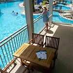 Hotel Mozaik 2*